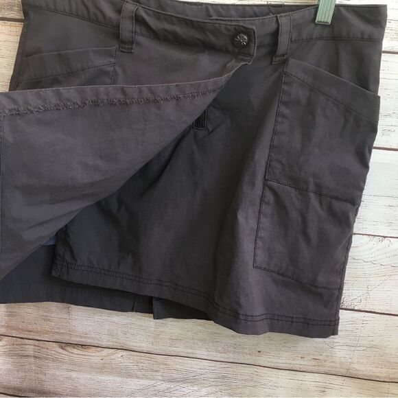 ATHLETA WRAP SKORT IN BROWN‎ - Picture 3 of 6